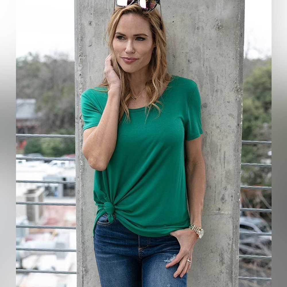 Grace and Lace perfect scoop tee
